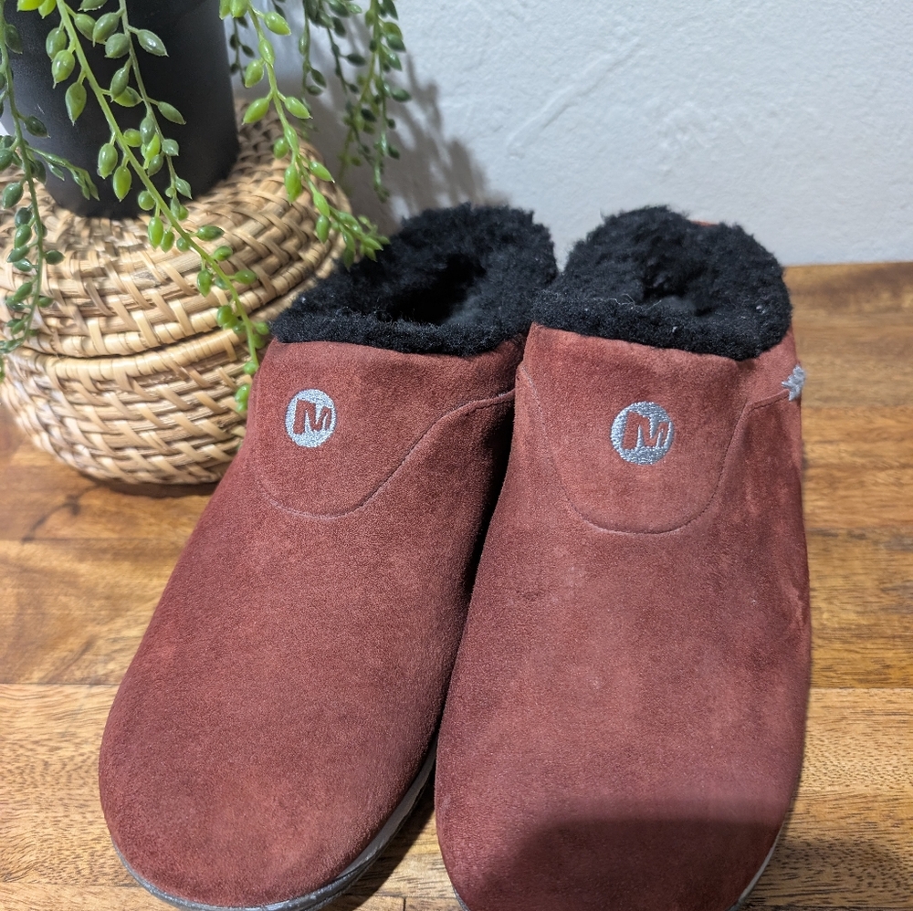 Brown Suede Slip-On Clogs with Black Lining - Picture 3 of 8